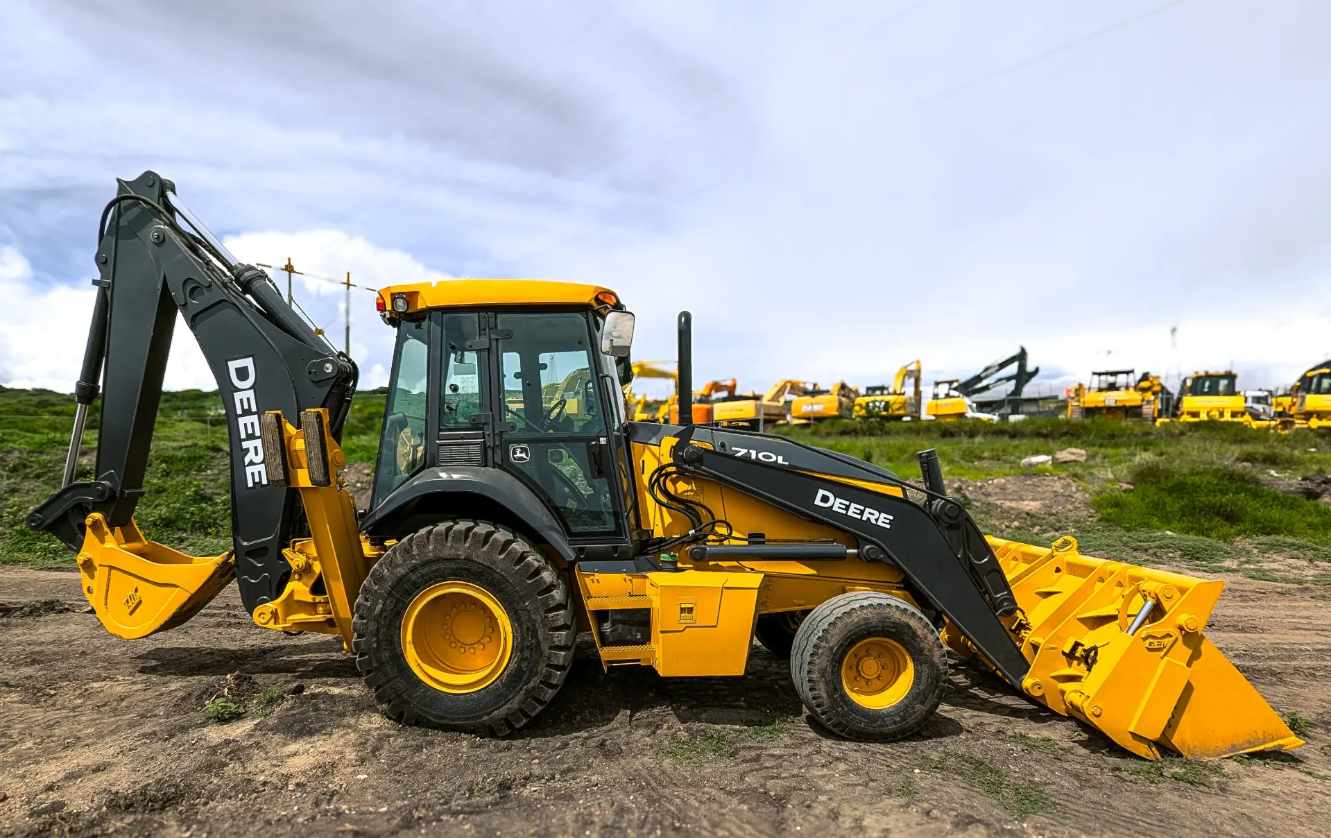 2020 JOHN DEERE 710L