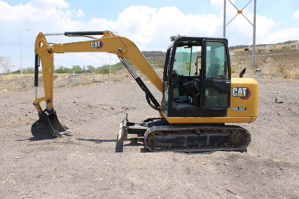 2020 CATERPILLAR 305.5E2