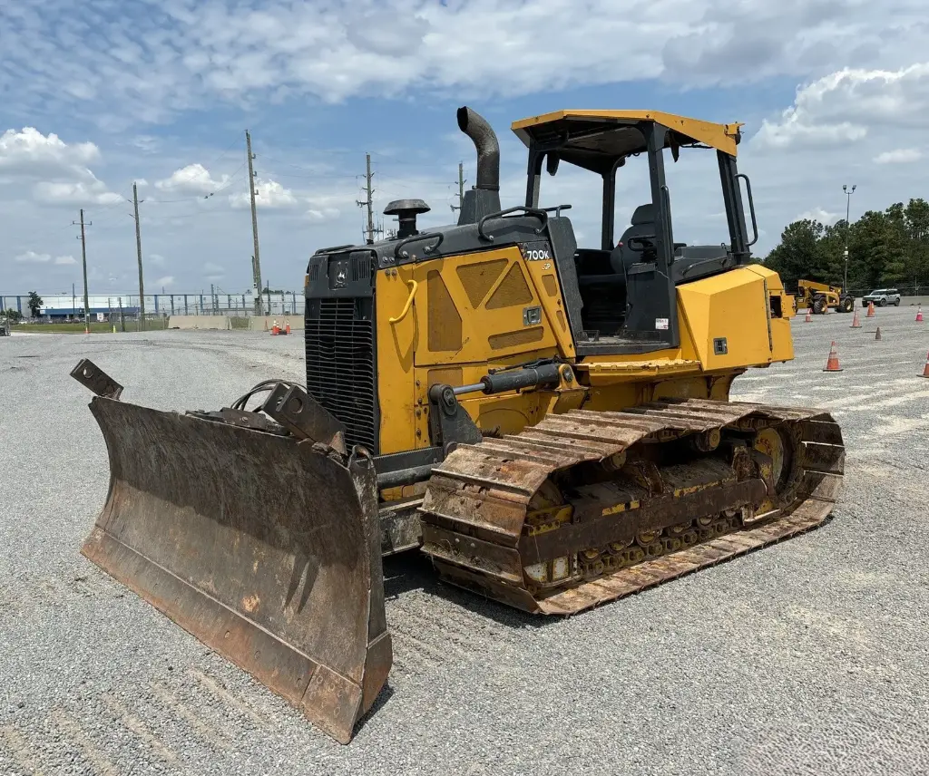 2017 JOHN DEERE 700K LGP