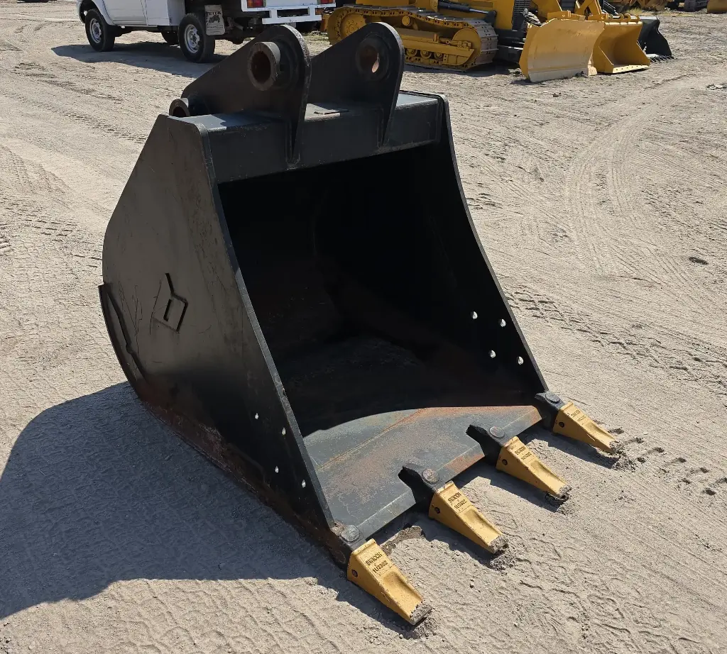 2021 CUCHARON BUIC, MOD. CAT320 DE 43"