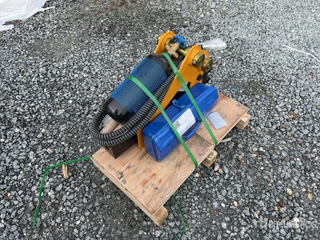 2025 MARTILLO HIDRAULICO VICSEC VCH35 