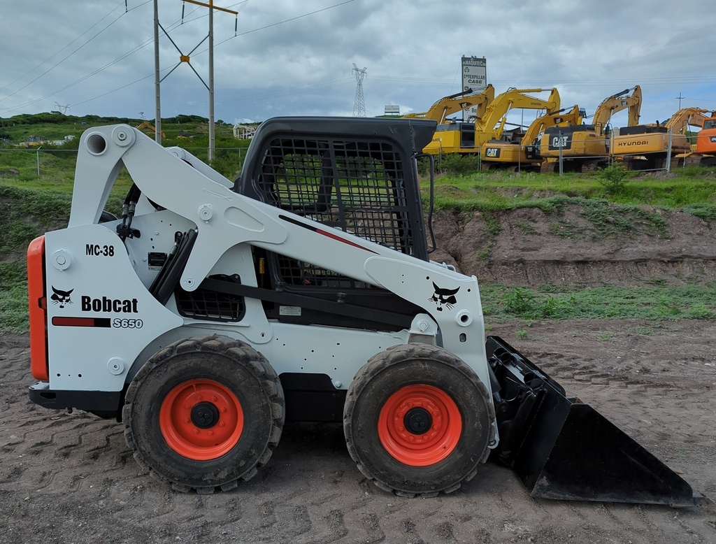 2018 BOBCAT S650