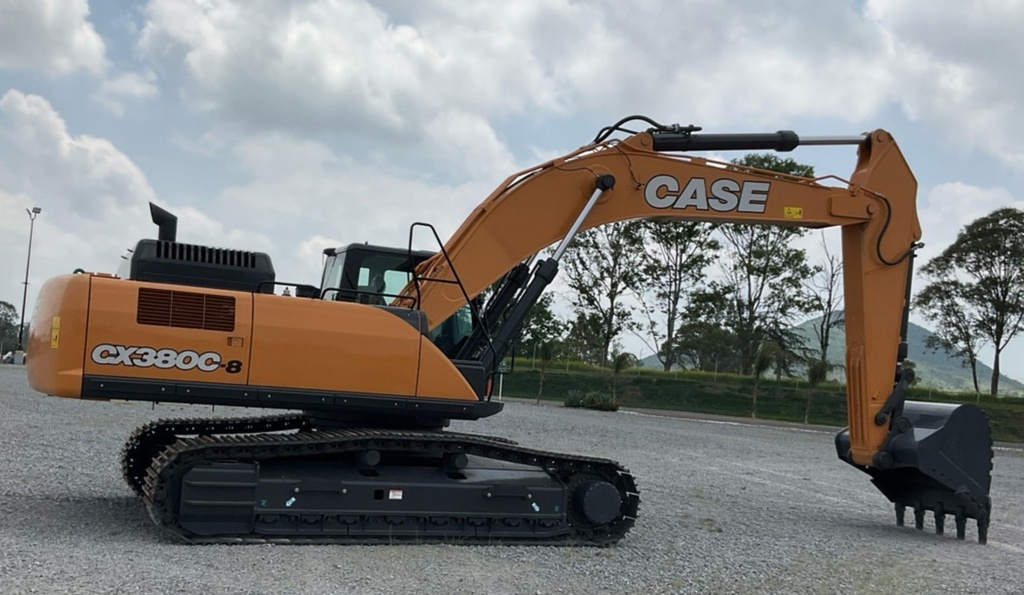 2021 CASE CX380C-8