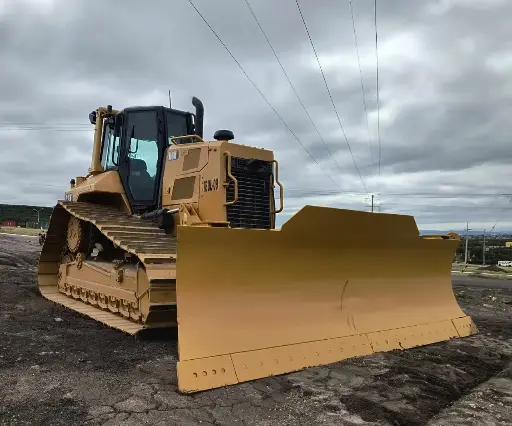 2017 CATERPILLAR D6N LGP