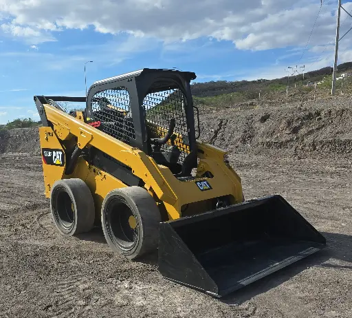 2018 CATERPILLAR 272D2