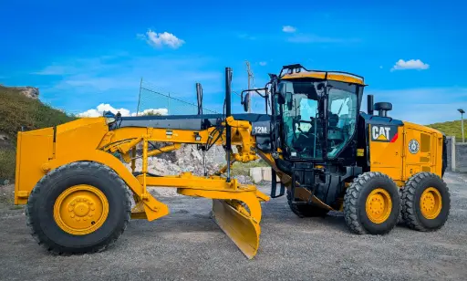 2012 CATERPILLAR 12M2